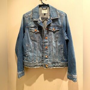 Small oversized denim jacket from Universal thread